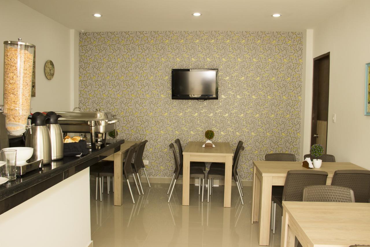 River City Hotel Монтерия Экстерьер фото