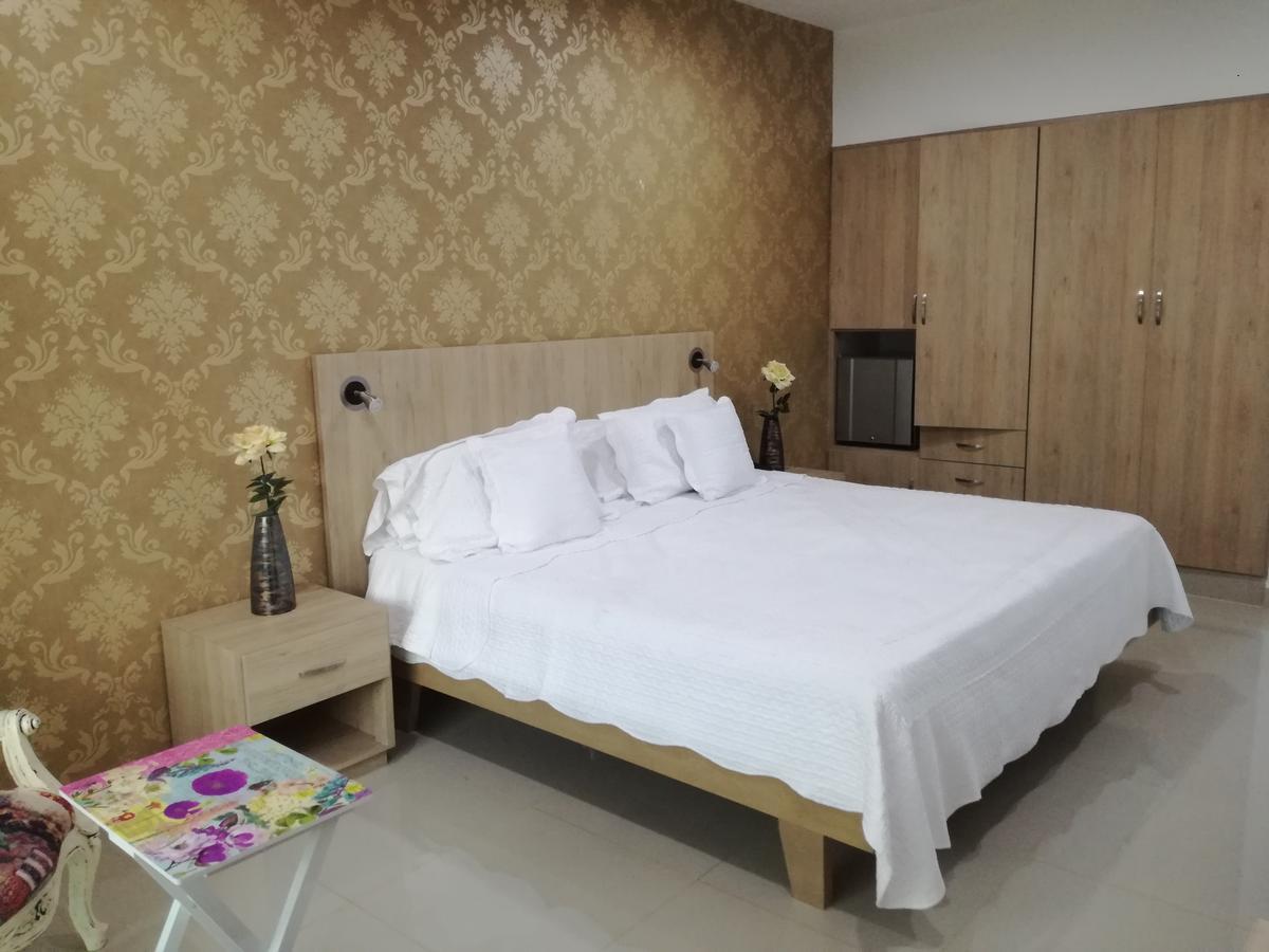 River City Hotel Монтерия Экстерьер фото