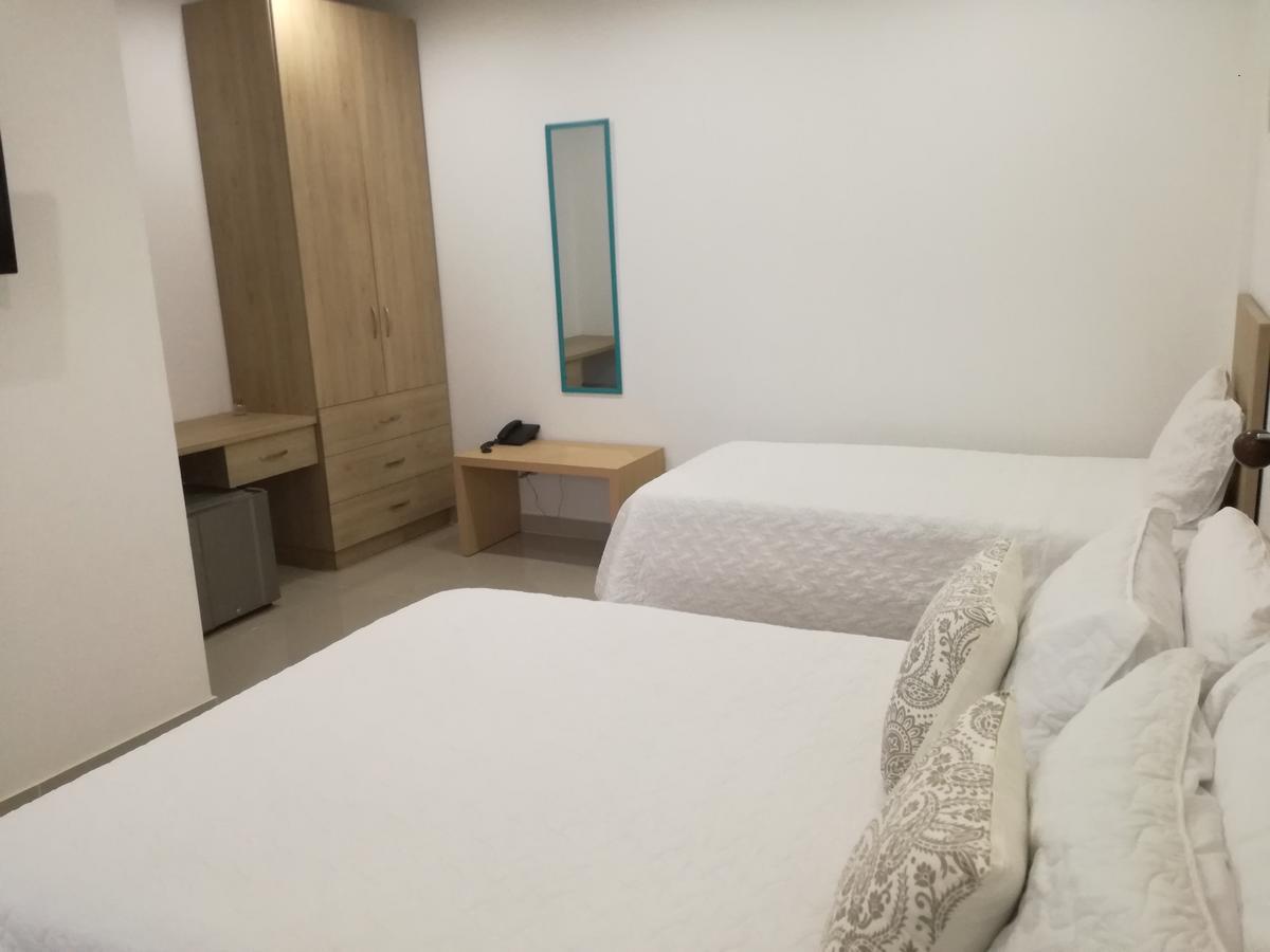 River City Hotel Монтерия Экстерьер фото