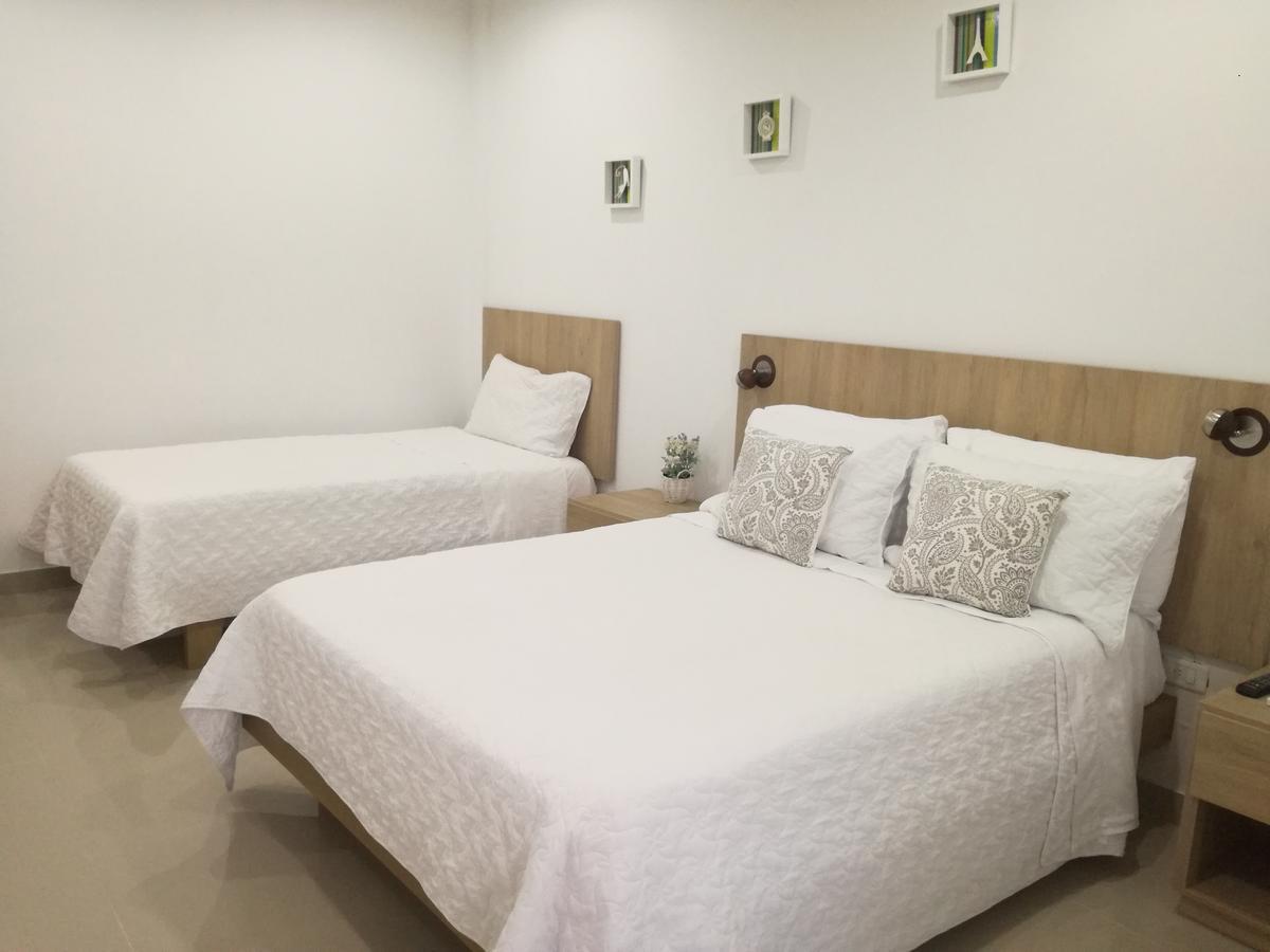 River City Hotel Монтерия Экстерьер фото
